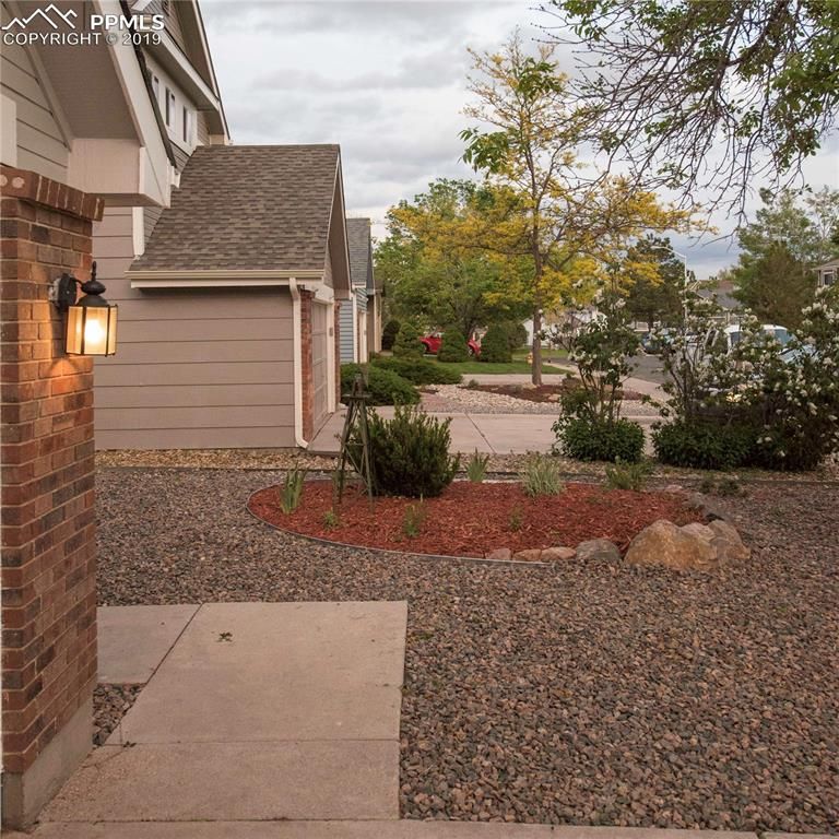 4030 Dolphin Cir, Colorado Springs, CO 80918