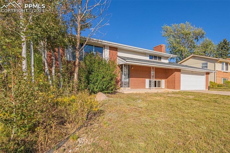 4030 Maxwell Rd, Colorado Springs, CO 80909