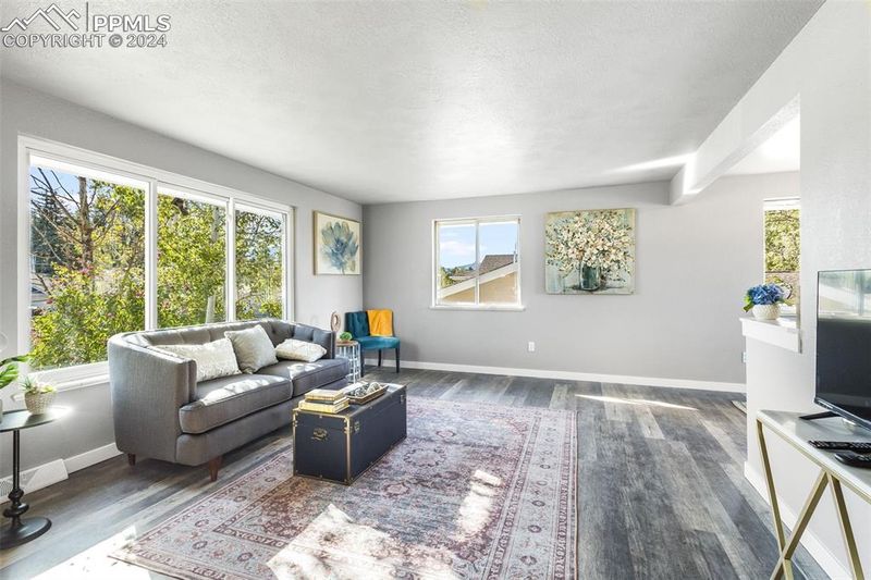 4030 Maxwell Rd, Colorado Springs, CO 80909