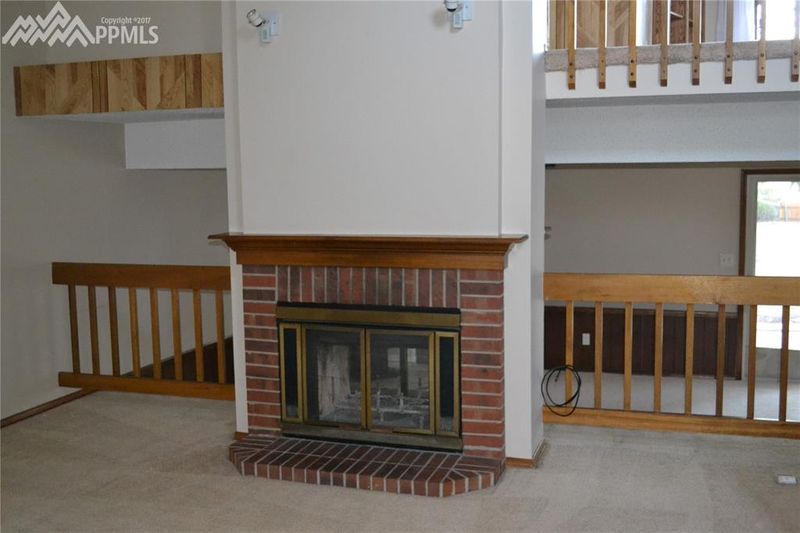 4035 Hickory Hill Dr, Colorado Springs, CO 80906