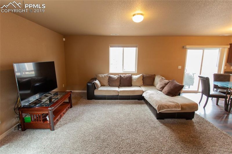4038 Silver Star Grv, Colorado Springs, CO 80911