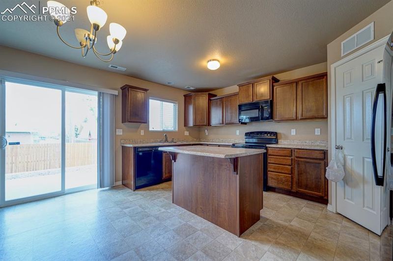 4039 Silver Star Grv, Colorado Springs, CO 80911