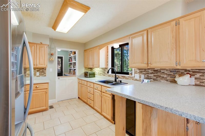 404 Coraline St, Woodland Park, CO 80863