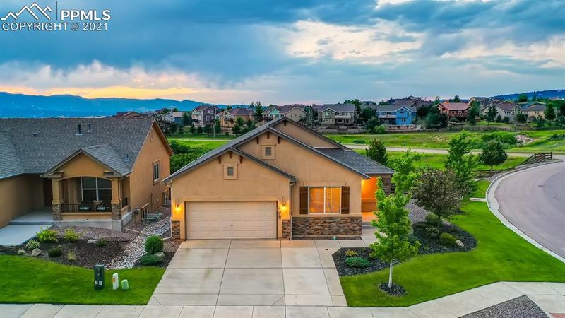 404 Pasada Way, Monument, CO 80132