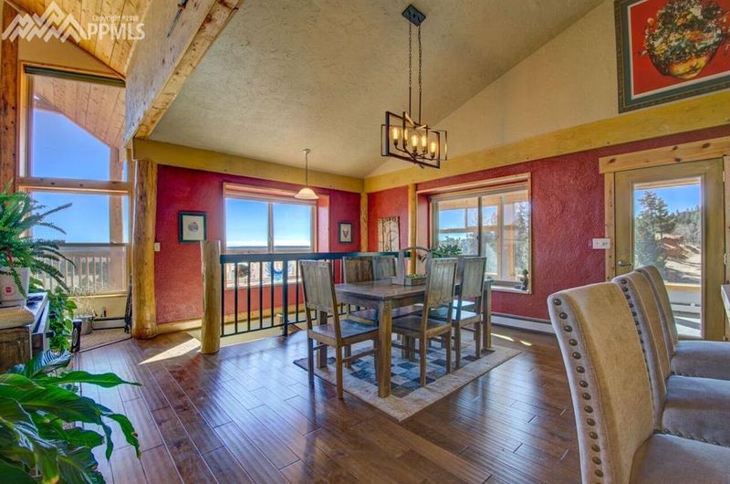 404 Roosevelt St, Palmer Lake, CO 80133