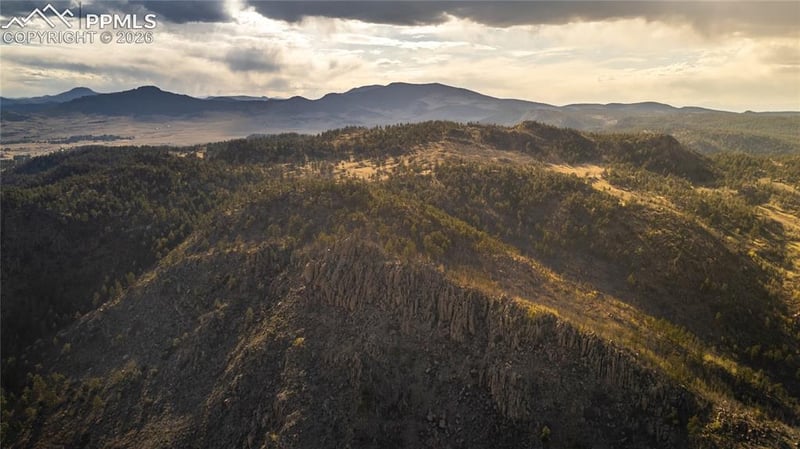 404 Valley Dr, Florissant, CO 80816