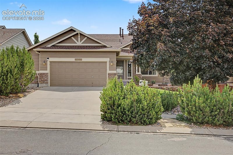 4044 Ascendant Dr, Colorado Springs, CO 80922