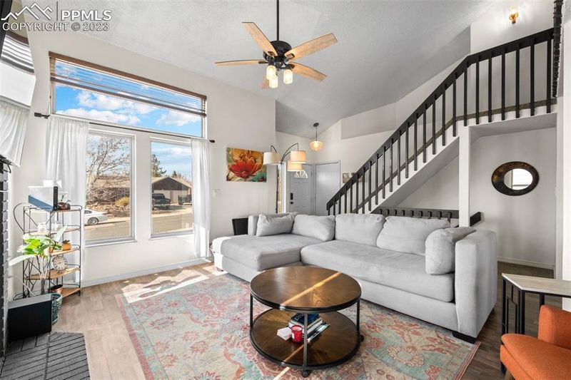 4045 Scotch Pine Dr, Colorado Springs, CO 80920