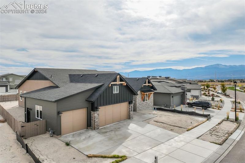 4047 Notch Trl, Colorado Springs, CO 80924