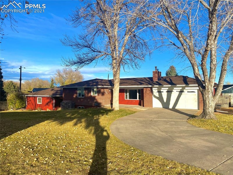 405 Crestridge Ave, Colorado Springs, CO 80906