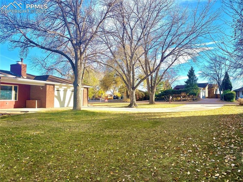 405 Crestridge Ave, Colorado Springs, CO 80906