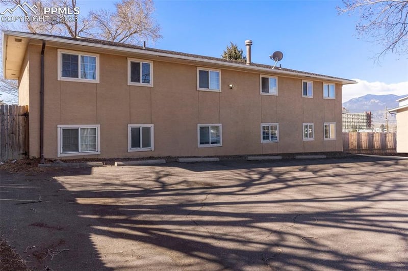 4050 Airport Rd, Colorado Springs, CO 80910