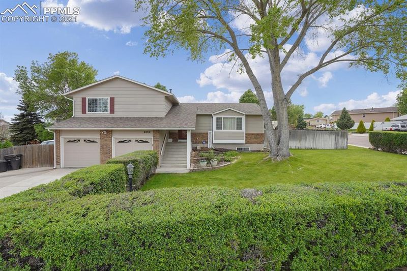 4050 Charro Dr, Colorado Springs, CO 80911