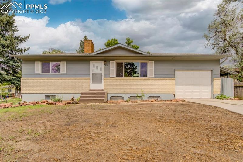 4050 Hollow Rd, Colorado Springs, CO 80917