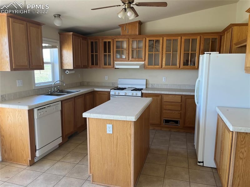 40550 Highway 24 Hw, Matheson, CO 80830