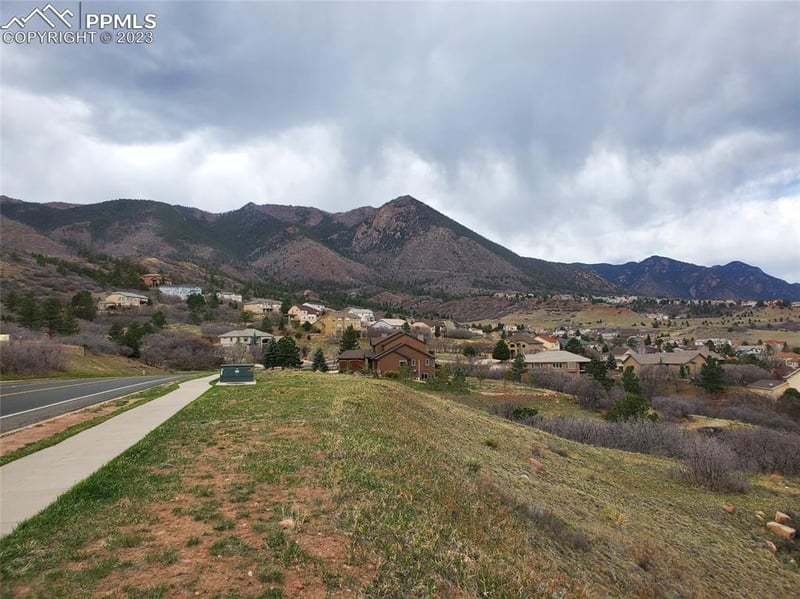 4065 Woodmen Rd, Colorado Springs, CO 80919
