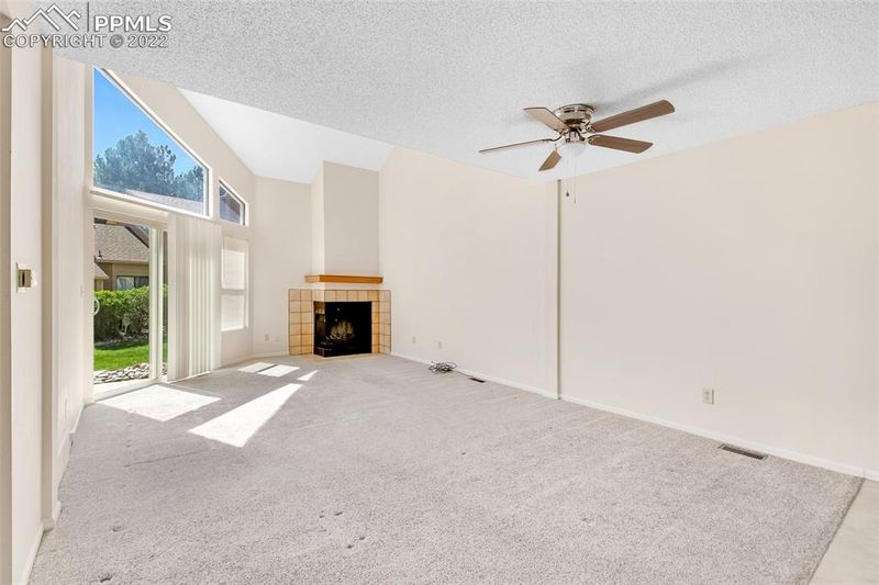 4075 Autumn Heights Dr #E, Colorado Springs, CO 80906
