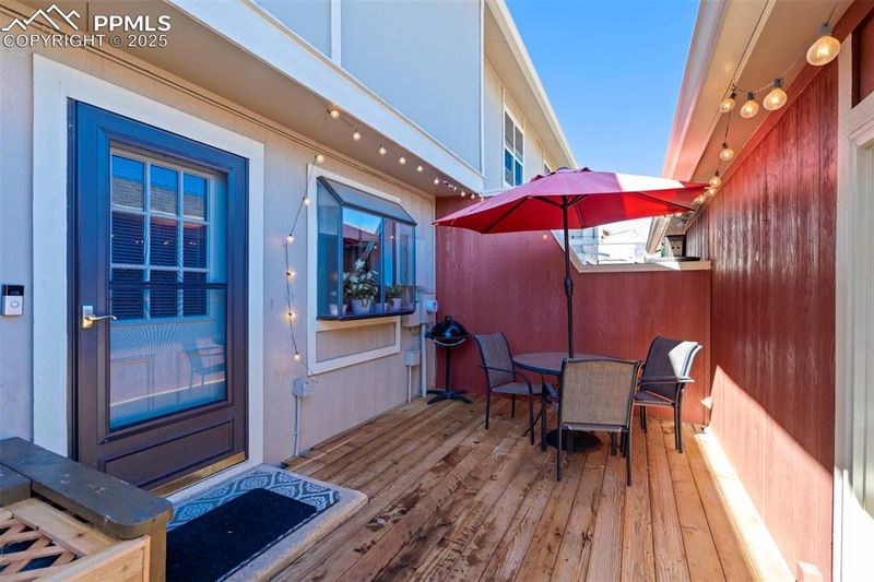 408 W Rockrimmon Blvd #D, Colorado Springs, CO 80919