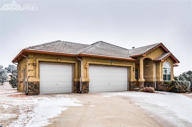 4080 Highview Dr, Colorado Springs, CO 80908