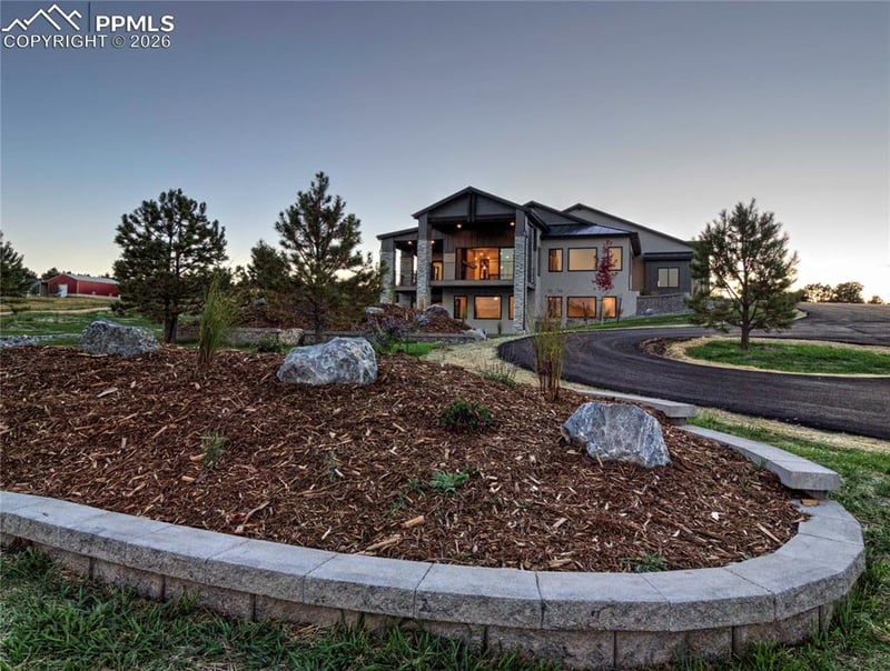 4082 Pinehurst Cir, Colorado Springs, CO 80908