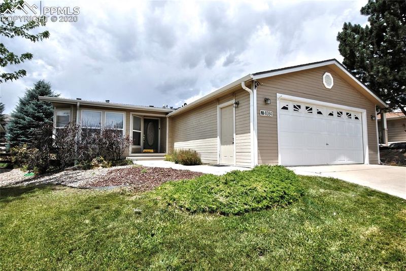4084 Gray Fox Hts, Colorado Springs, CO 80922