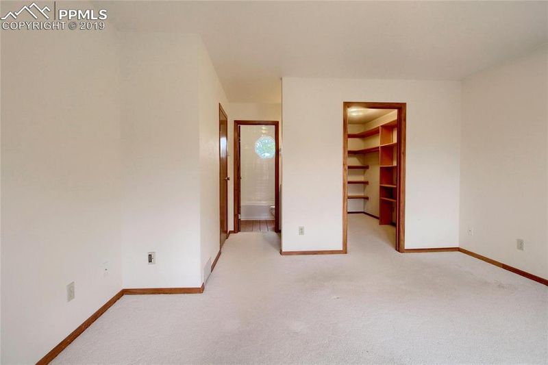 4084 Woods Rd, Sedalia, CO 80135