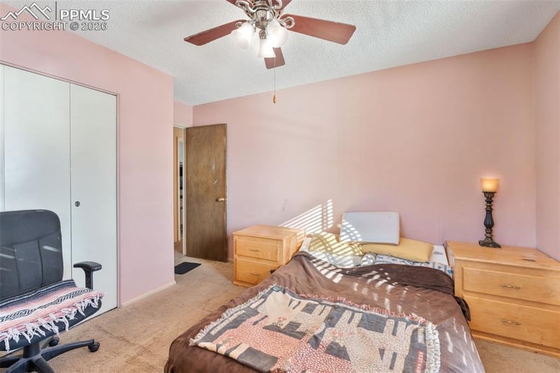 4096 London Ln, Colorado Springs, CO 80916