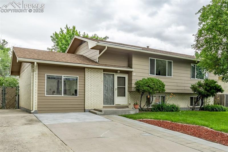 41 N Belmont St, Colorado Springs, CO 80911