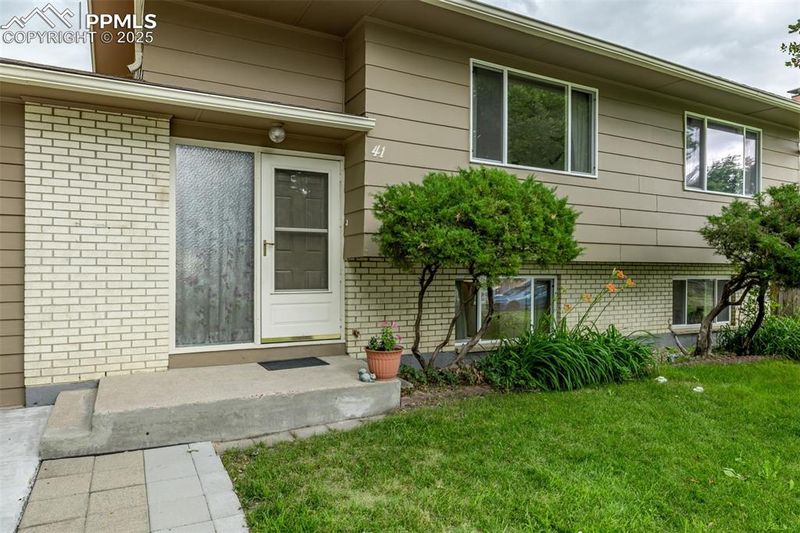 41 N Belmont St, Colorado Springs, CO 80911