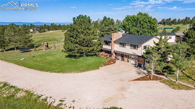 41 Stagecoach Trl, Elizabeth, CO 80107