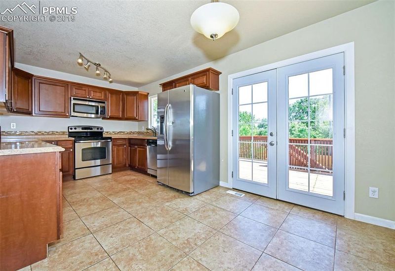 41 Watson Blvd, Colorado Springs, CO 80911