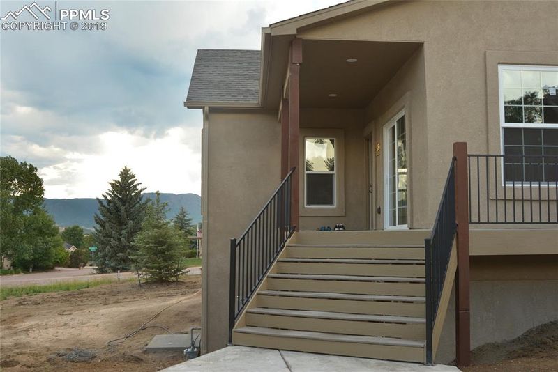 410 Cherry Hills Way, Colorado Springs, CO 80921