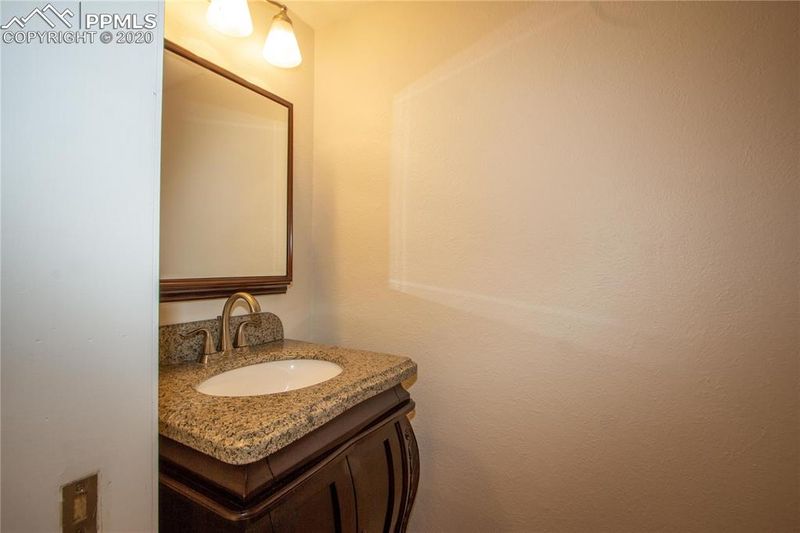 4102 Forrest Hill Rd #5, Colorado Springs, CO 80907