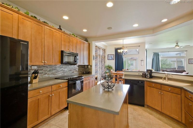 4104 Ascendant Dr, Colorado Springs, CO 80922