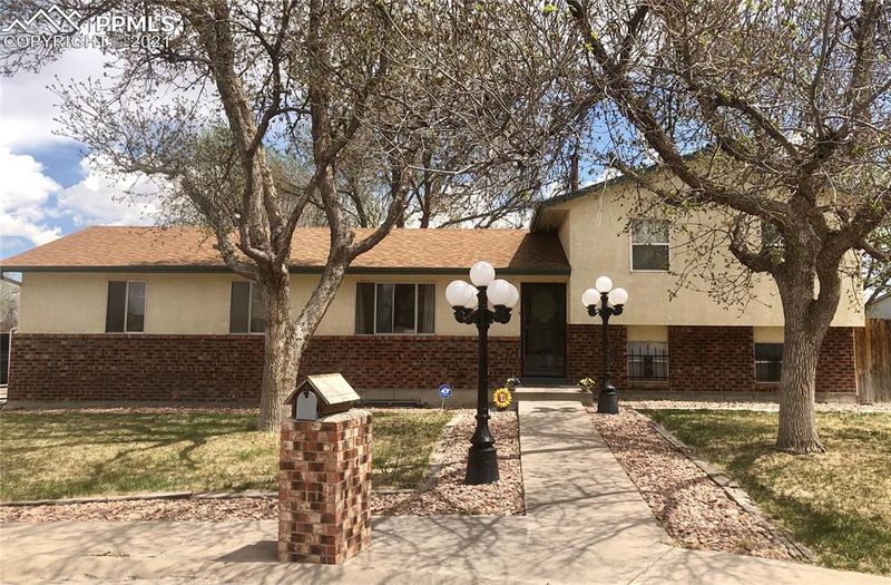 4106 Oneal Ct, Pueblo, CO 81005