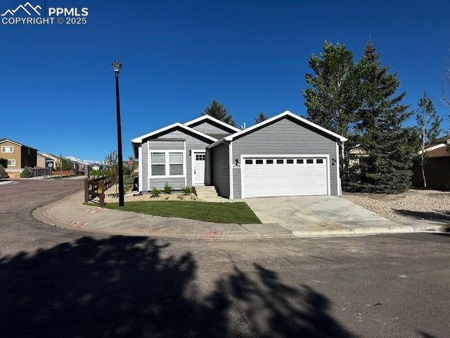 4108 Gray Fox Hts, Colorado Springs, CO 80922