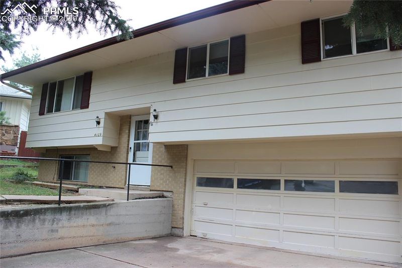 4109 Bent Dr, Colorado Springs, CO 80909