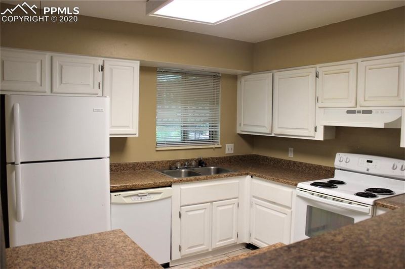 4109 Bent Dr, Colorado Springs, CO 80909