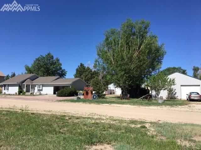 411 Apache Ave, Simla, CO 80835