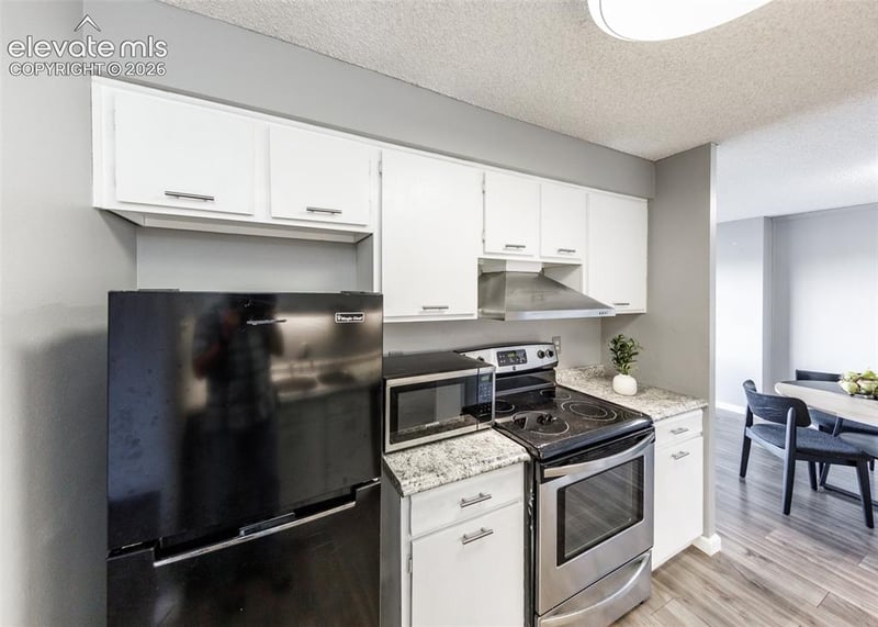 411 Lakewood Cir #B913, Colorado Springs, CO 80910