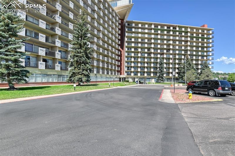 411 Lakewood Cir #C706, Colorado Springs, CO 80910