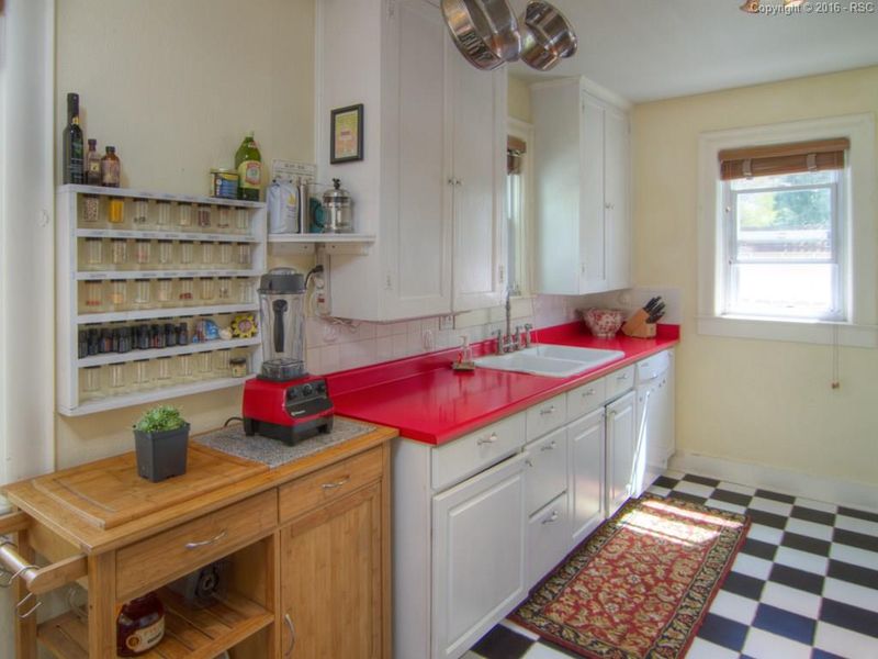 411 E Washington St, Colorado Springs, CO 80907