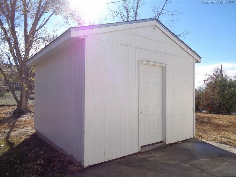 4111 Browning Ave, Colorado Springs, CO 80910