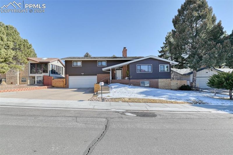 4111 Stargrass Dr, Colorado Springs, CO 80918