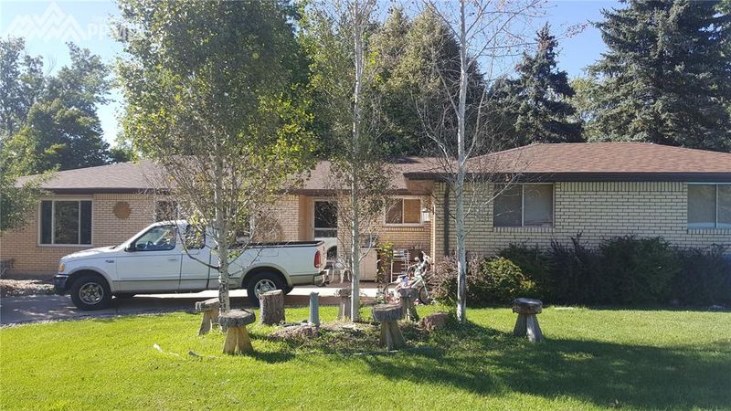 4114 Pianta Dr, Colorado Springs, CO 80918