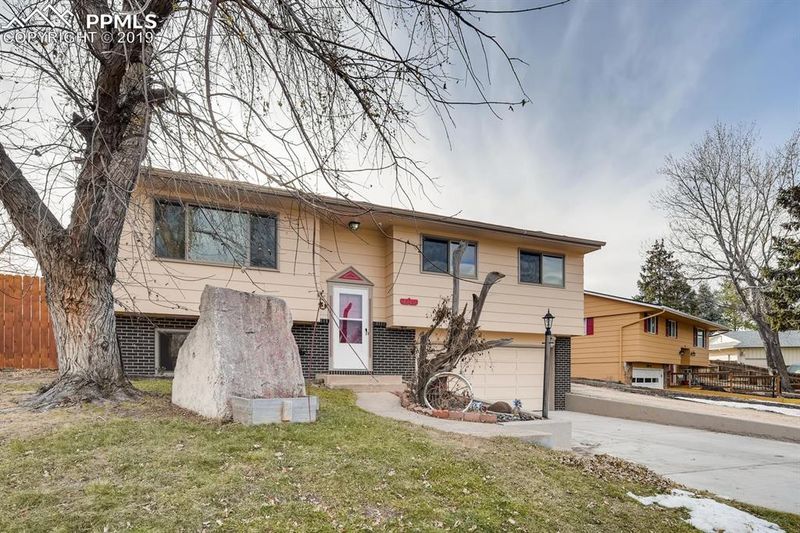 4115 Bent Dr, Colorado Springs, CO 80909