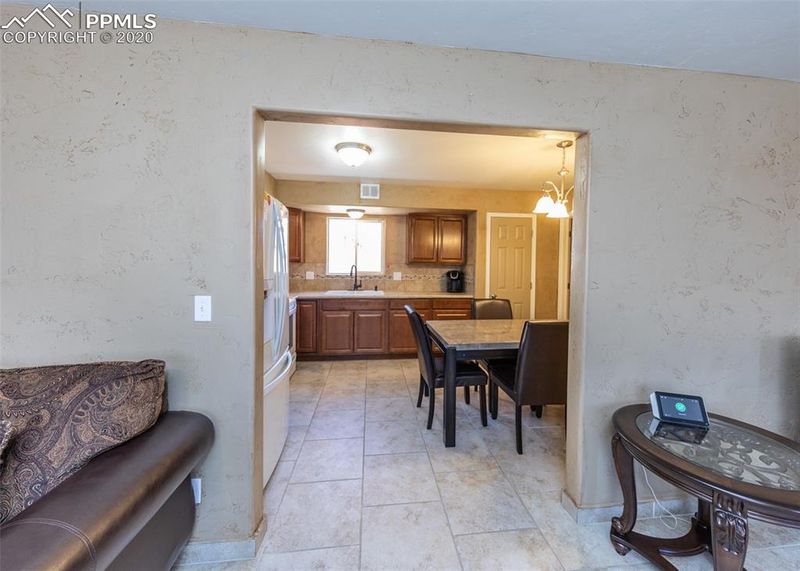 4115 S Chamberlin, Colorado Springs, CO 80906