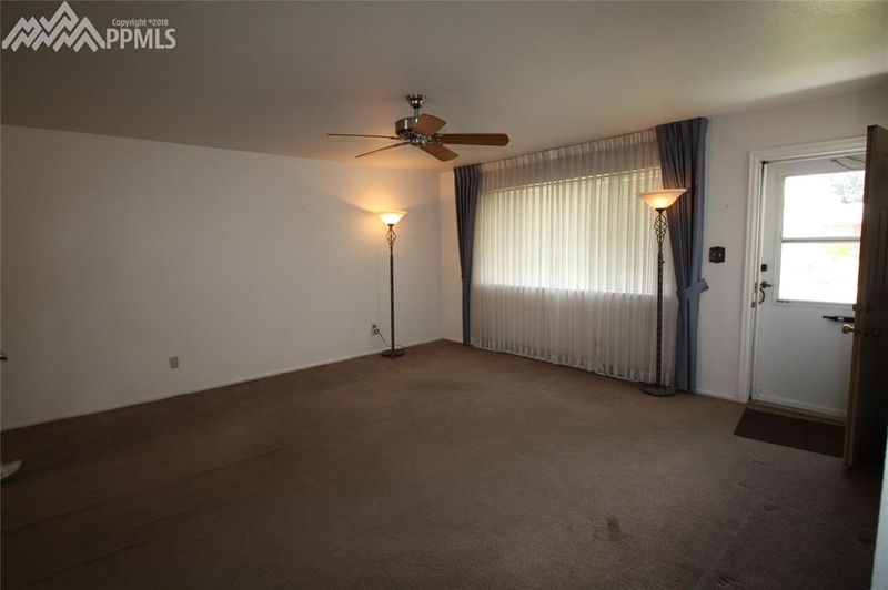 4118 Edwinstowe Ave, Colorado Springs, CO 80907