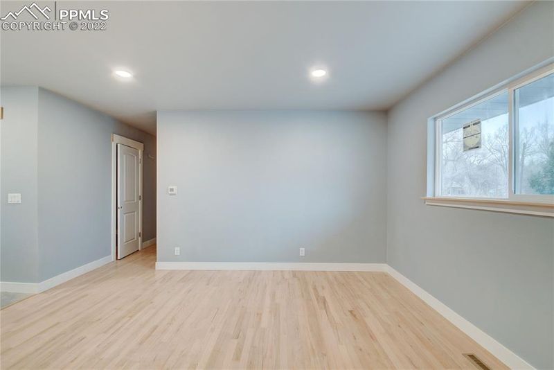412 N 18th St, Colorado Springs, CO 80904