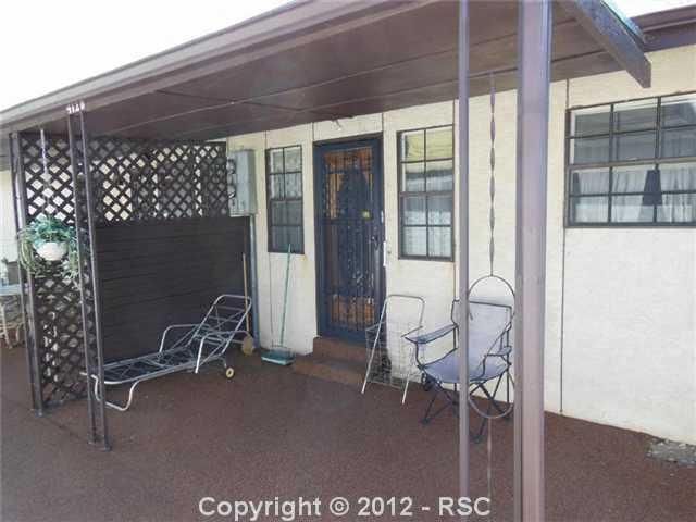412 Valley Hi Cir #B, Colorado Springs, CO 80910